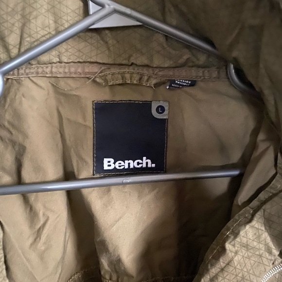 Bench coat - Picture 2 of 3